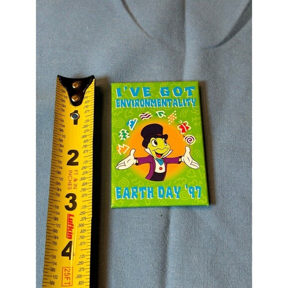 Vintage Jiminy Cricket Disney Earth Day Button 1997 - Picture 3 of 3